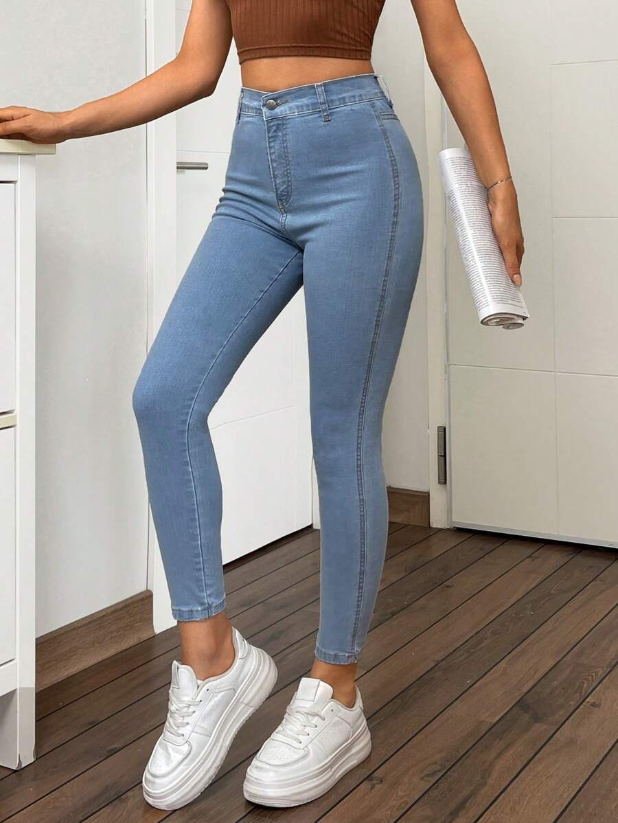 Frauen bequeme Skinny Jeans ohne Taschen - Mittele Waschung - Übersicht 1