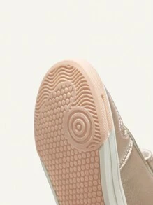 Cozy Pixies Sporty Skate Shoes For Girls, Metallic Floral Pattern Embroidery Detail Lace-up Front Sneakers - Multicolor - View 4