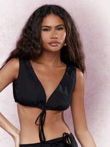 MISSGUIDED V Neck Tying Detail Crop Tank Top And Mini Skirt Co-Ord Set - Black - View 4