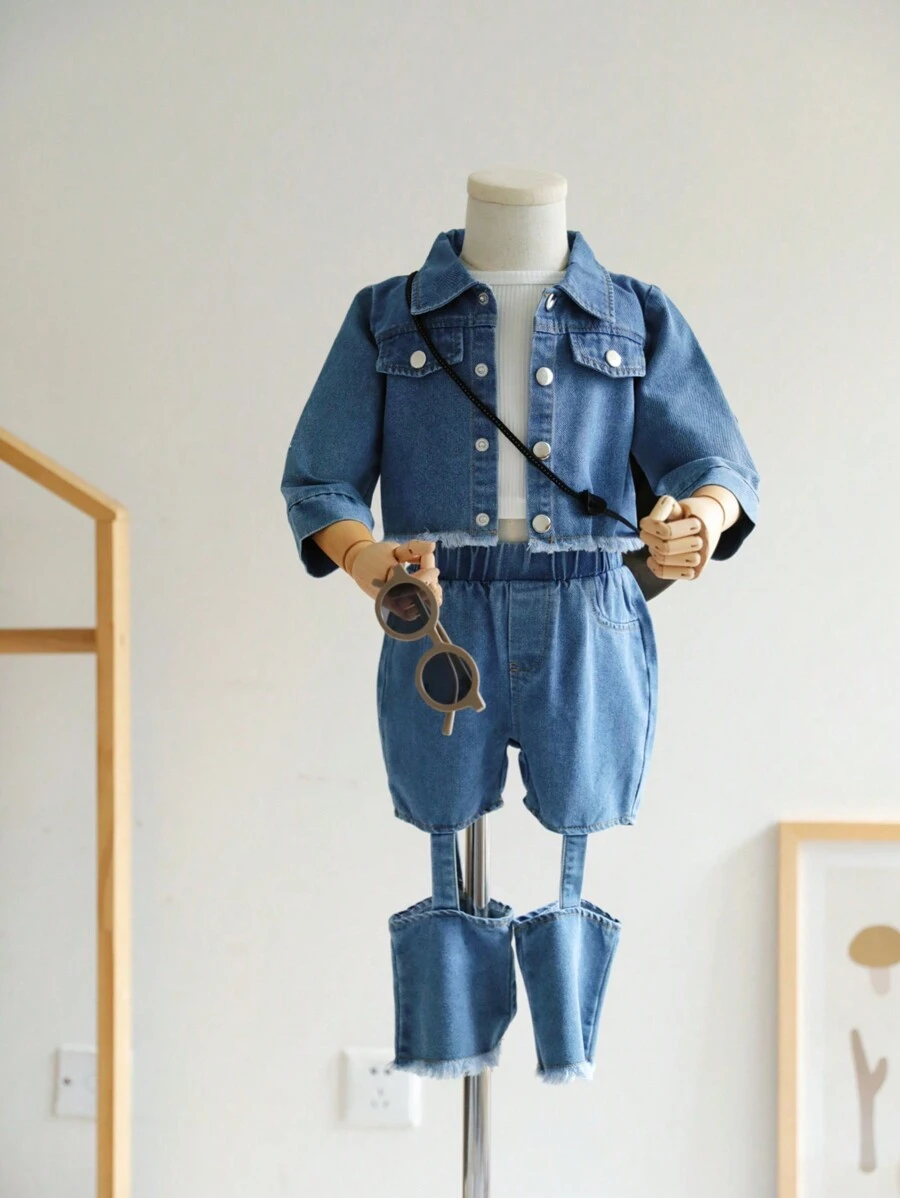 3 Stücke Baby Mädchen Lässig Fashionable weißes Weste Set mit modischer Kurzarm Denim Jacke und stilvollen abgeschnittenen Denim Hosen - Blau - Übersicht 1