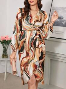 SHEIN Clasi Vestido de satén de manga larga con escote en V para mujer con elegante y romántico dobladillo de burbuja y estampado de ondas con patrón de mármol, adecuado para fiestas, citas y uso diario en primavera, otoño e invierno.