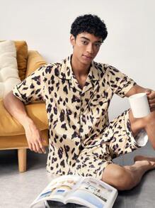 Men Allover Print Short Sleeve Shirt & Pants PJ Set / Pajama Set - Brown - View 7