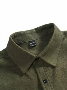 Manfinity Homme Loose Fit Men's Dual Pocket Button Front Shirt Without Tee - Dark Green - View 3