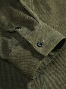 Manfinity Homme Loose Fit Men's Dual Pocket Button Front Shirt Without Tee - Dark Green - View 6