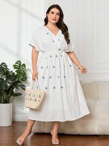 Mulvari Plus Size Women's Embroidery Decorated Short Sleeve Dress - White - View 2