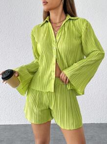 SHEIN PETITE 亮面牙籤摺長袖襯衫+短褲女裝兩件套 - 綠色 - 查看 2