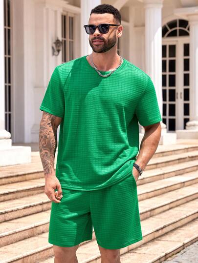 Manfinity Homme Męski zestaw T-shirt z krótkim rękawem i spodenkami z kieszeniami, w dużych rozmiarach, o jednolitej fakturze