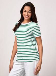SHEIN BASICS 春夏款休閒條紋印花T恤 - 綠色 - 查看 3