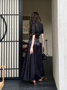 EastFlair Váy xếp li in hình cây cho ngày lễ - màu đen - Xem 2