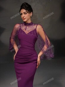 Nuovo set elegante da matrimonio con abito slim fit monocolore con contrasto in rete e cardigan senza maniche con spacchi aperti