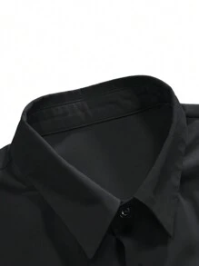 Manfinity RSRT 男士純色短袖襯衫和短褲休閒度假套裝 - 黑色 - 查看 4