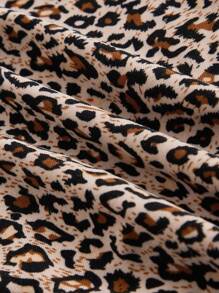 SHEIN Essnce Summer Casual Leopard Print Crew Neck Women's Slim Fit T-Shirt Inside Out Airport Outfit Teacher T-Shirt Back To School T-Shirt Old Money Style Outfits Going Out Top,2pcs