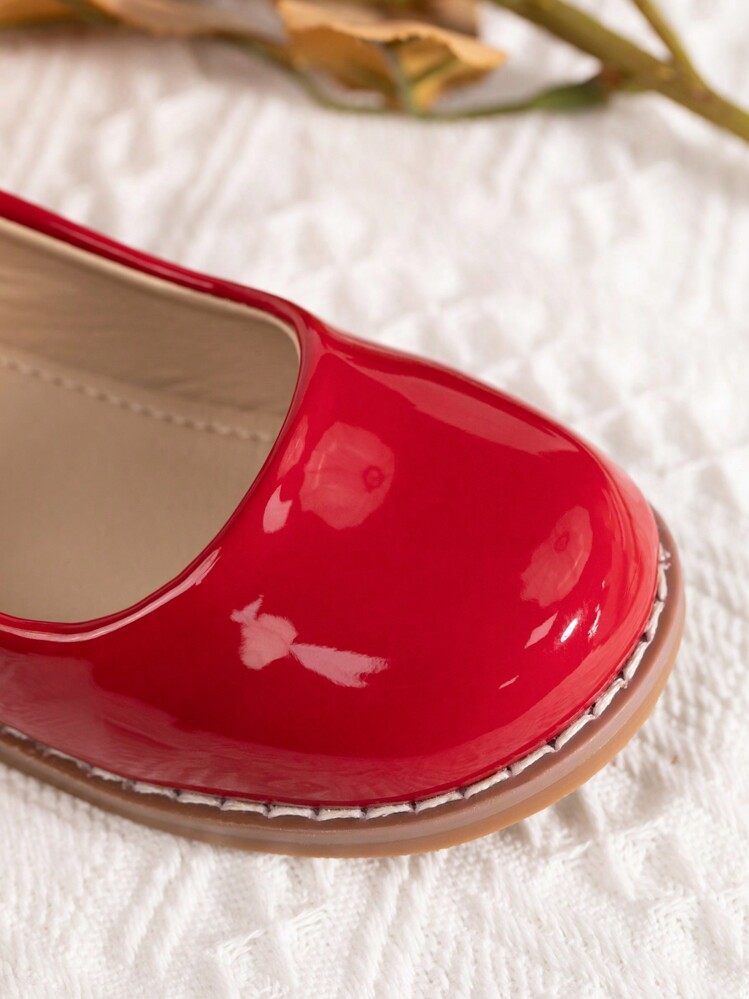 Zapatos de princesa Mary Jane de moda para niñas, de unicolor con cierre de hebilla y gancho y lazo, tacones planos - Rojo - Añade 6