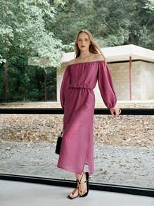 MOTF PREMIUM Vestido con hombros descubiertos y abertura lateral