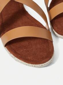 Styleloop Fashionable Women's Flat Sandals