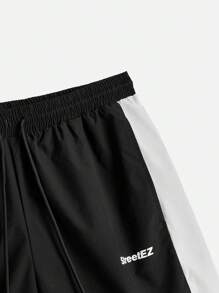 Manfinity VCAY Bộ áo sơ mi ngắn tay in họa tiết đen trắng chắp vá rộng rãi cho nam - màu đen - Xem 9