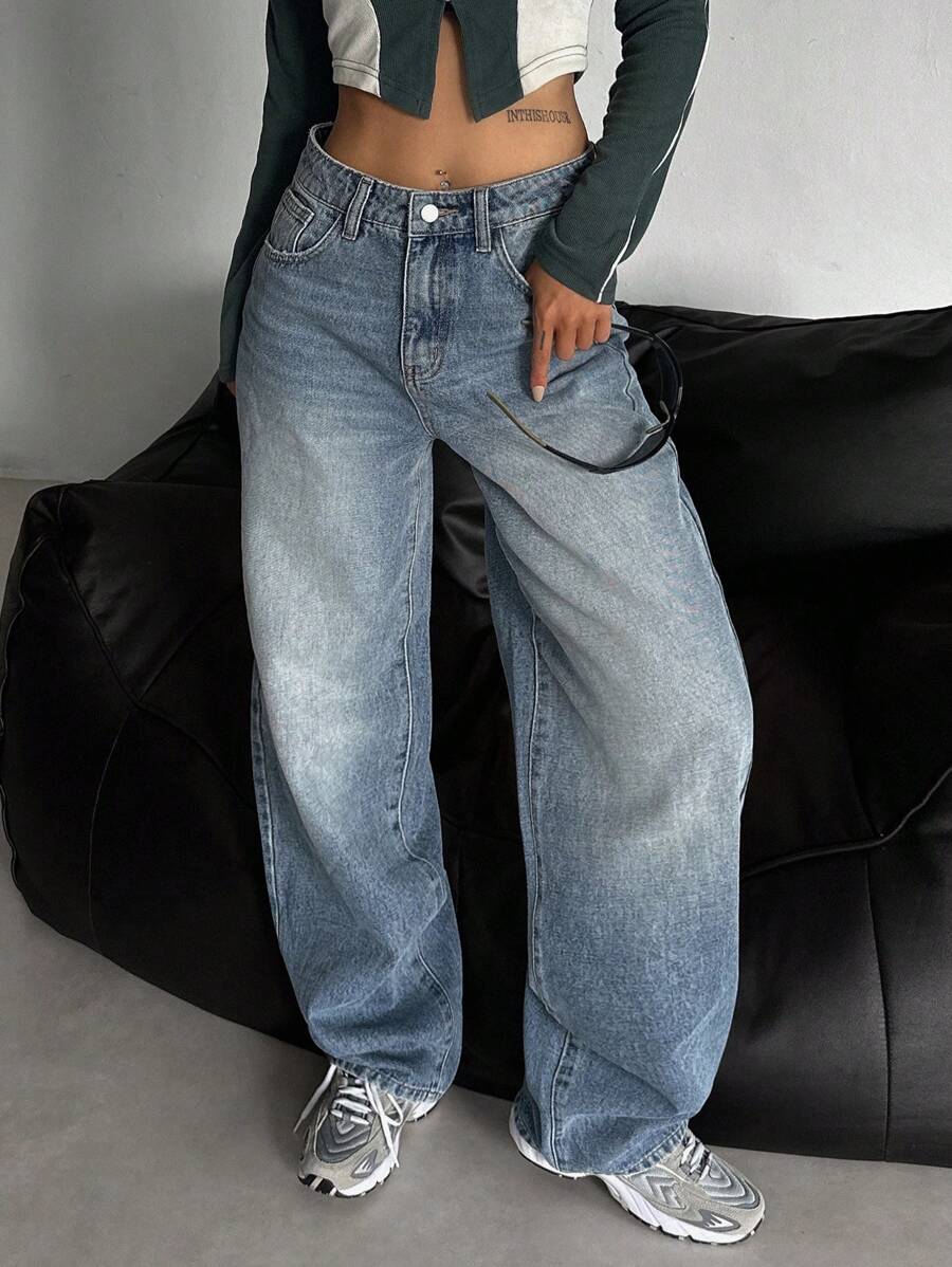 DAZY 斜口袋寬腳牛仔褲 - 中等水洗藍 - 查看 1