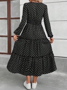 SHEIN LUNE Vestido de vuelo con estampado de lunares blanco y negro de manga larga, cintura extra larga y a la moda para el otoño - Blanco y Negro - Ver 3