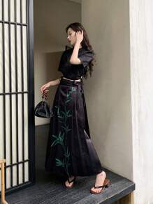 EastFlair Váy xếp li in hình cây cho ngày lễ - màu đen - Xem 1