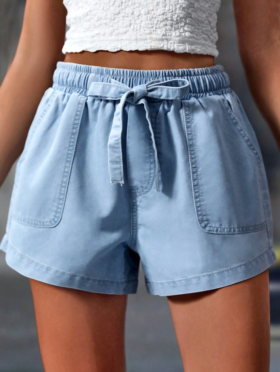 SHEIN Essnce Quần short denim lưng thun trơn màu, thích hợp cho mùa hè - Rửa nhẹ - Xem 1