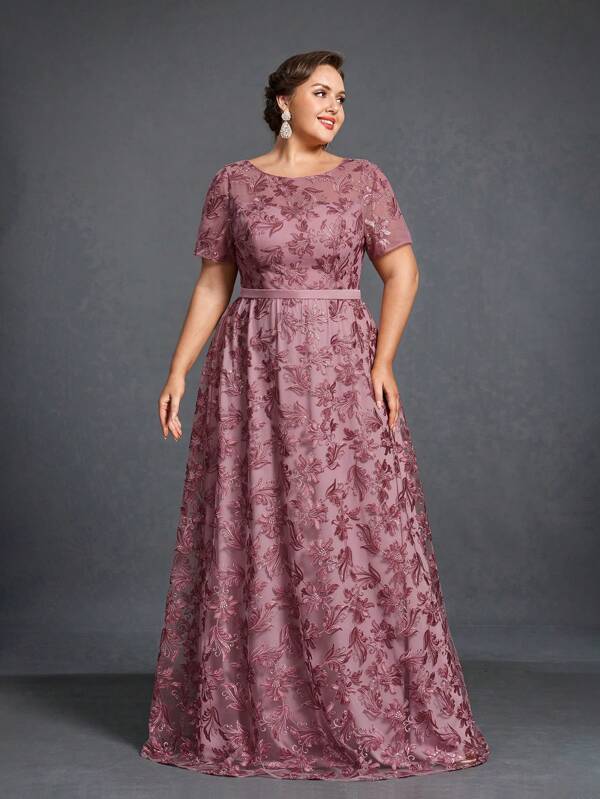 فستان الأم العروس أنيق مزين بالترتر الزهري