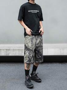 Manfinity LEGND Men Slant Pocket Graphic Print Denim Shorts - Multicolor - View 5