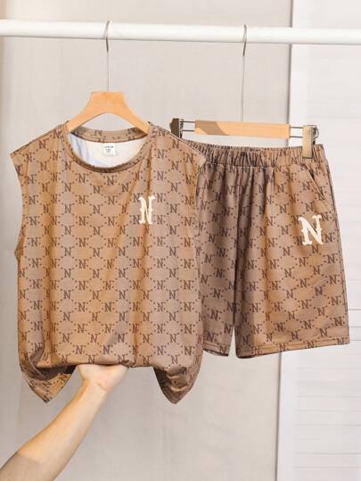 SHEIN Kids' & Tween Boys' Extended Size Casual Printed Wide Strap Round-Neck Tank Top And Shorts Knit 2pcs Outfit