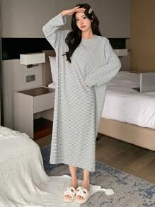 DAZY Striped Raglan Sleeve Loose Home Dress Pajama - Grey - View 5