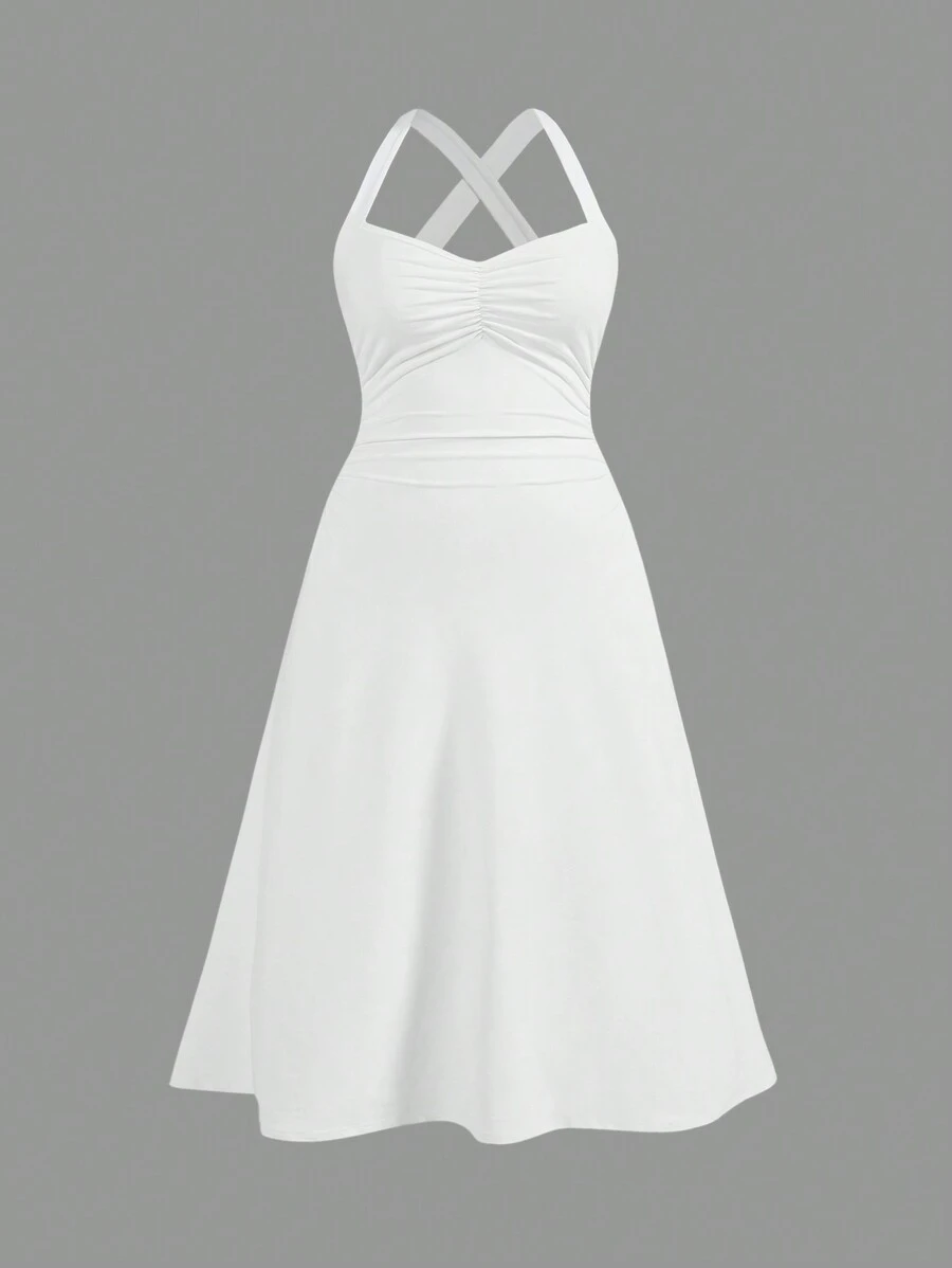 SHEIN Privé Vestido Branco Plus Size com decote halter simples, elegante e romântico para férias na praia de verão, com peito e cintura franzidos e em estilo A, adequado para encontros, festas, piqueniques e acampamentos, casamentos/ noivados, concertos/festivais rave, formatura. - Branco - Visão 1