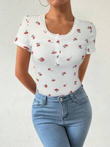 SHEIN Unity 夏季休閒櫻桃圖案蕾絲邊短袖T恤