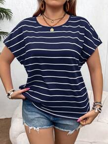 SHEIN VCAY Maglietta a maniche corte a girocollo con righe multicolore, stile boho, taglia comoda, adatta per le vacanze estive