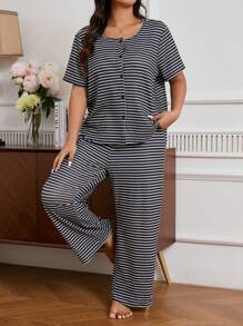 Plus Size Textured Stripe & Print Round Neck Short Sleeve Top And Pants Pajama Set - Multicolor - View 4