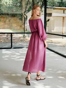 MOTF PREMIUM Vestido con hombros descubiertos y abertura lateral