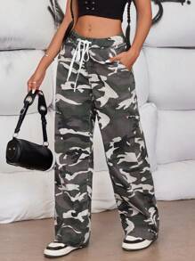 SHEIN ICON Jeans con estampado de camuflaje y cintura ajustable con cordón y bolsillos inclinados