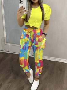 Slaydiva Kỳ nghỉ hè Giải trí Alpaca Cổ tròn tay ngắn Mặt trước và chính giữa in Logo Khẩu hiệu tiếng Anh Áo phông màu vàng Áo thun ôm vừa vặn Hình vuông đầy màu sắc In toàn bộ Set-J dành cho nữ - Nhiều màu - Xem 5