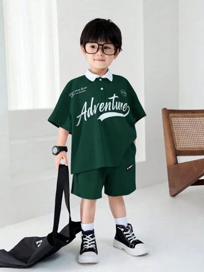 SHEIN 2pcs Young Boys' Korean Style Loose Fit Polo Collar Short Sleeve Knitted Sweater And Solid Color Shorts Knitted Outfit With Letter Print, Summer