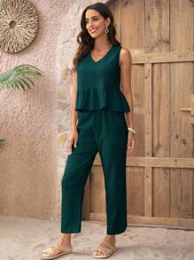 EMERY ROSE 實心荷葉邊背心上衣和斜口袋長褲