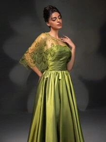 Novo conjunto de vestido elegante e vestido longo com xale de renda verde-oliva - Verde Oliva - Visão 5