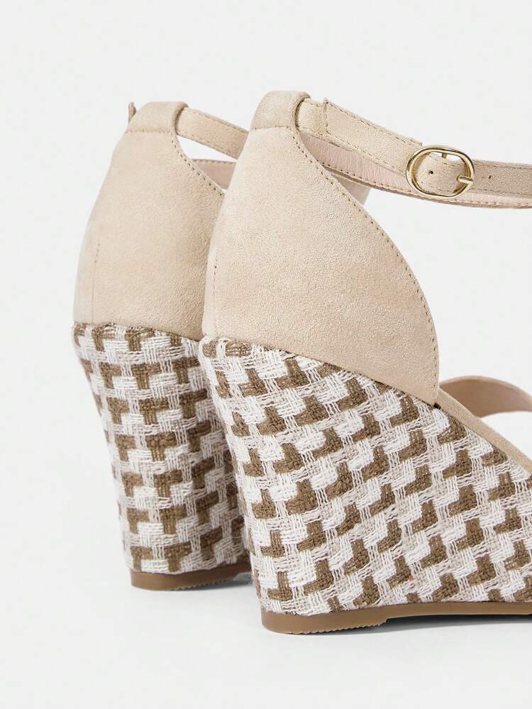 Women's Fashion Versatile Platform Wedge Sandals
