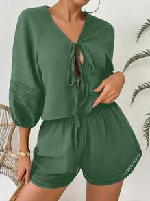 Breezaya 燈籠袖蕾絲拼接領帶前衬衫和短褲2件套裝 - 綠色 - 查看 5