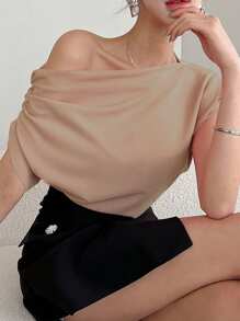 DAZY Women's Solid Color Asymmetric Collar Pleated Casual T-Shirt, Summer