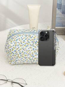 清新碎花化妆包绗缝旅行化妆包拉链袋八角形手持化妆包大容量绗缝化妆包女士可爱唯美花卉洗漱用品收纳包蓬松化妆包适合送礼、朋友、女士、生日礼物、返校用品