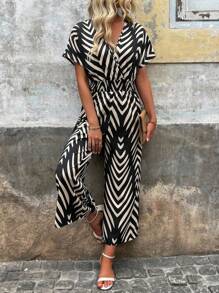 SHEIN LUNE Chevron Print Batwing Sleeve Jumpsuit - Black - View 1