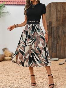 Breezaya Solid Short Sleeve Top And Random Floral-Print Skirt Set For Women - Green - View 4