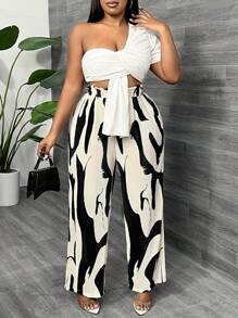 SHEIN SXY Women Plus Curve  One Shoulder Ruched Crop Top - White - View 5