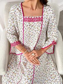 Al Najma Square Neck Ditsy Floral Print Contrast Lace Arabian Modest Long Sleeve Dress - Multicolor - View 6
