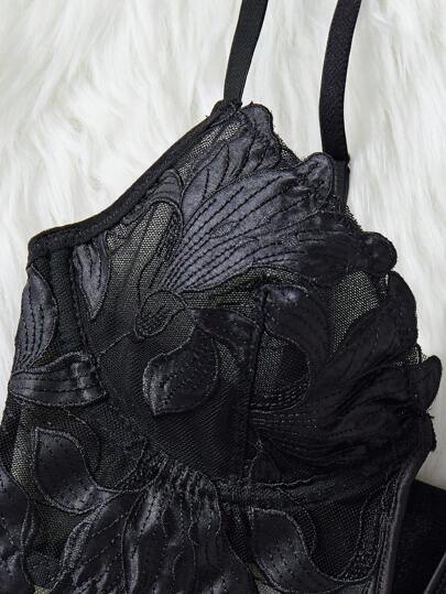 French Classic Zwart Shaped BH Slipje Set, Lingerie view 5