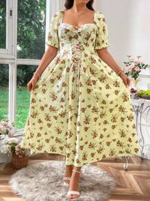 Sunnyshic Vestido romántico de talla grande con estampado floral, cintura ajustable con cordón, mangas abullonadas y ribete de encaje alrededor del pecho