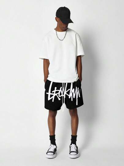 SUMWON Quần Short Đáy Thả Có In Hình Đồ Họa Phía Trước