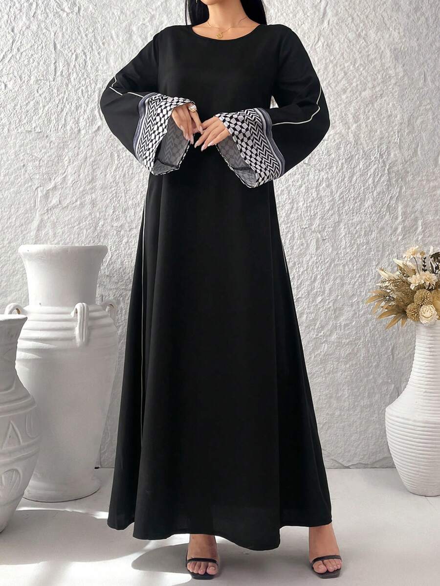 Al Najma 女士圆领格子印花优雅长袖阿拉伯朴素连衣裙 - 黑色 - 查看 1